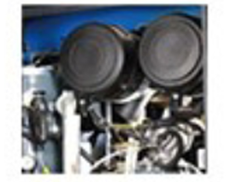 Diesel-powered mobile screw air compressors for coal mines